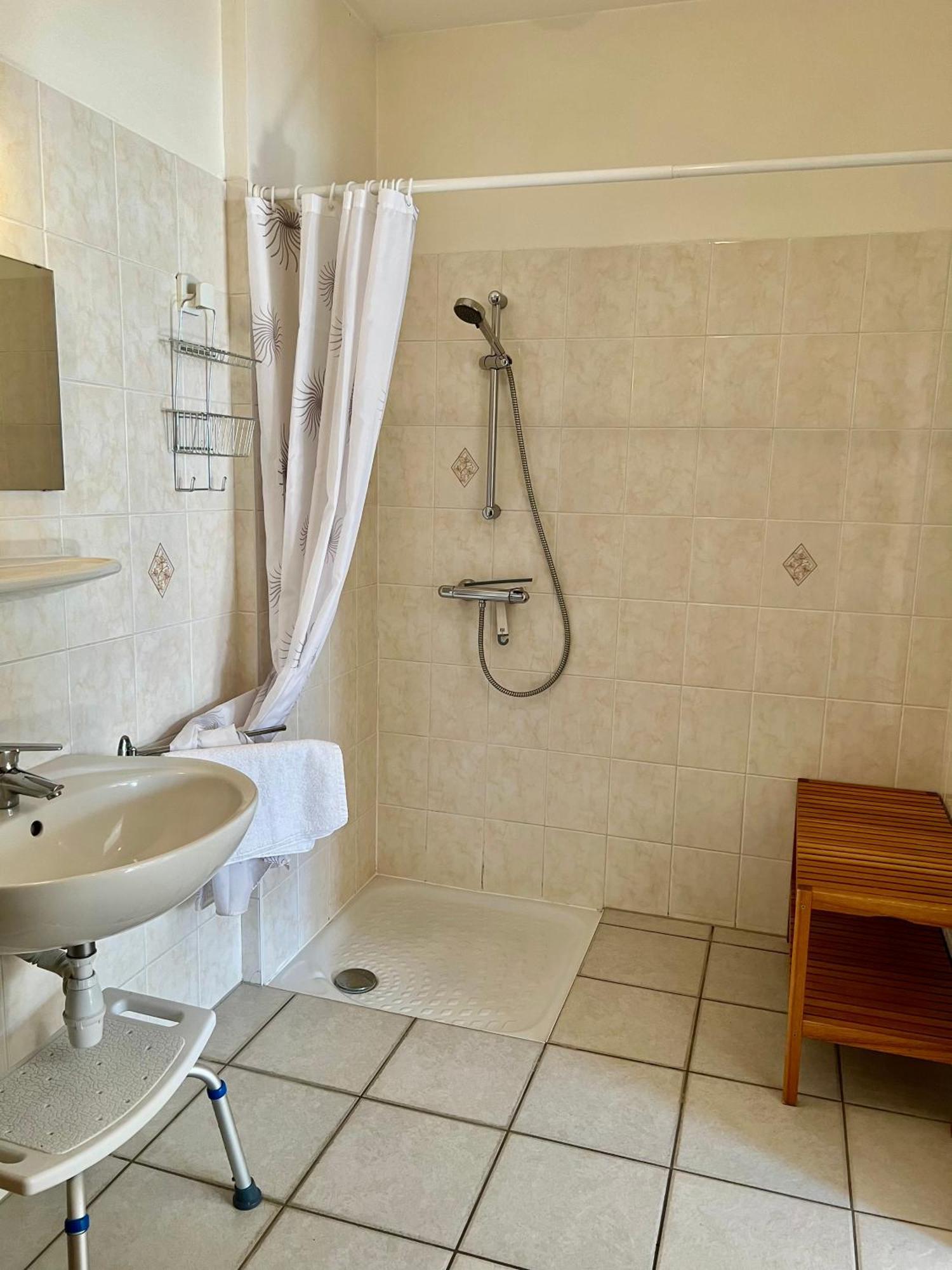 La Cour Zaepffel Apartment Dambach la Ville Bagian luar foto